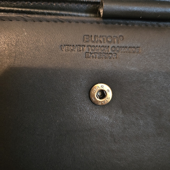 Buxton Black Women's Clutch Wallet - Picture 5 of 8